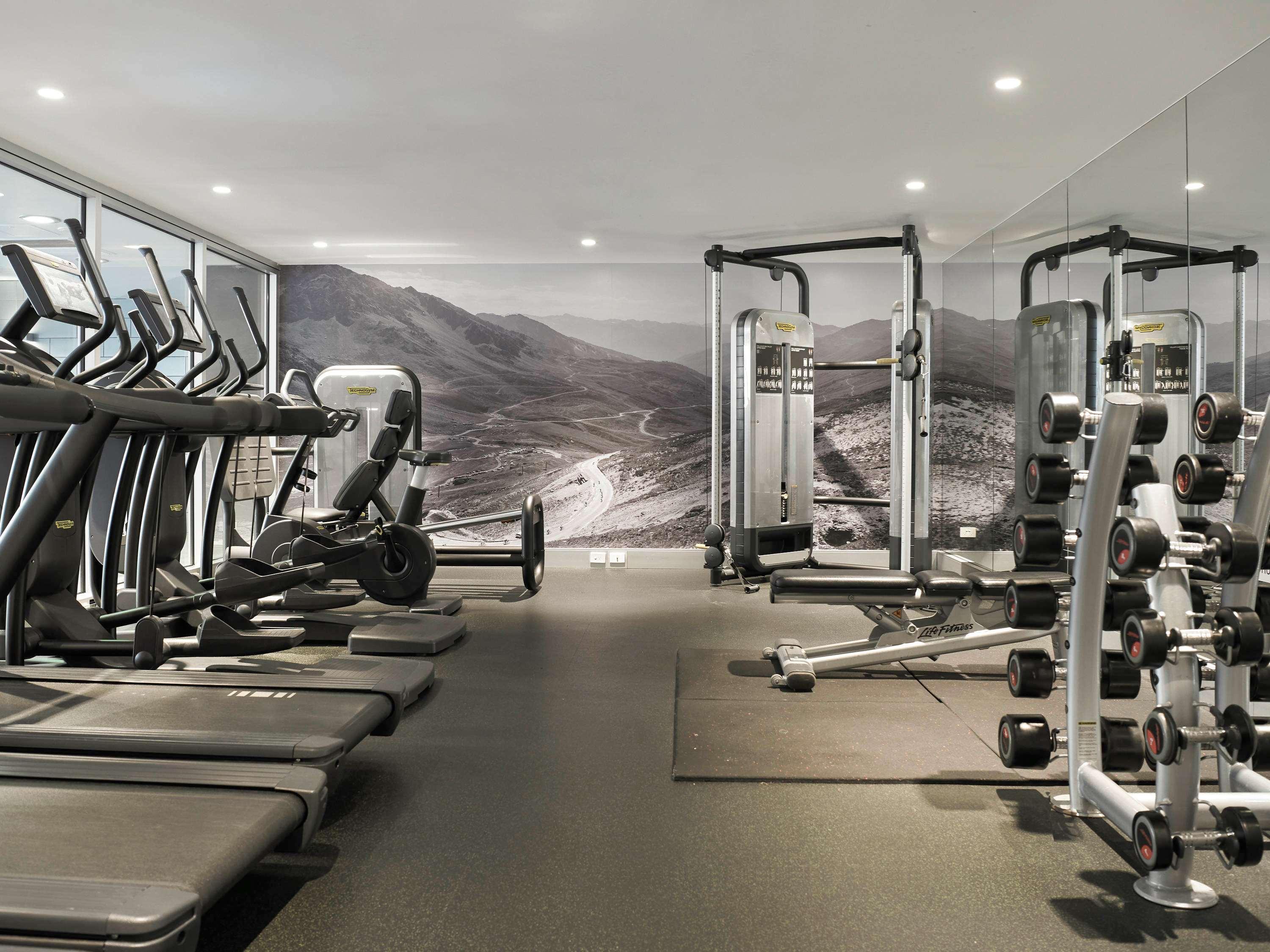 Pullman Adelaide Hotel Exterior foto The gym at the 2012 Olympic Village